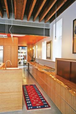 Green+Kitchen+in+a+Reborn+Schoolhouse+Chicago