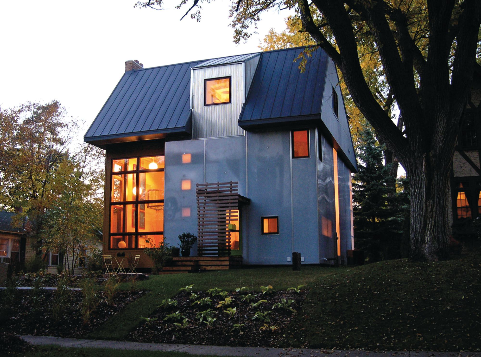 Architect Finds Way to Use See-Through Siding