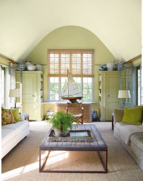 Benjamin Moore stresses its 2015 Color Trends aimed to be the new neutrals, and in this monochromatic color scheme, Guilford Green shows how color doesn't have to be overpowering.