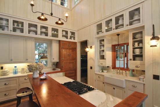 Haig Point Waterfront Kitchen

Daufuskie Island, S.C.