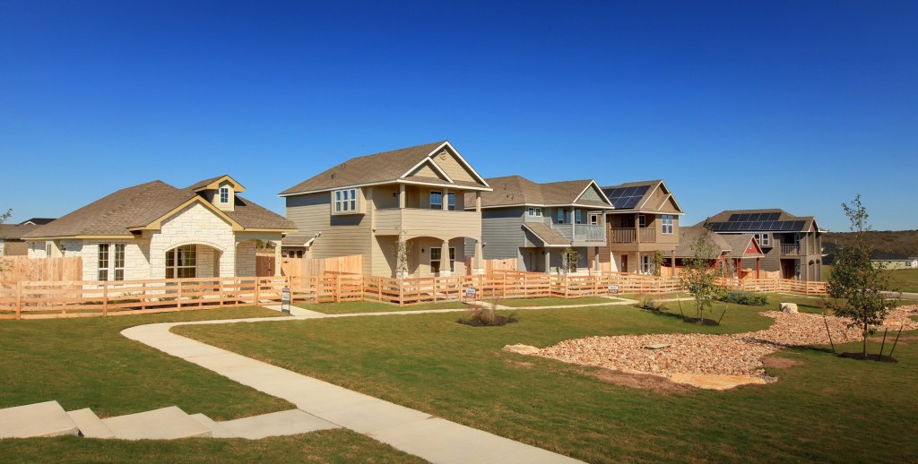Through an innovative infrastructure approach, the developers offer the renewable energy systems at an affordable price point.
