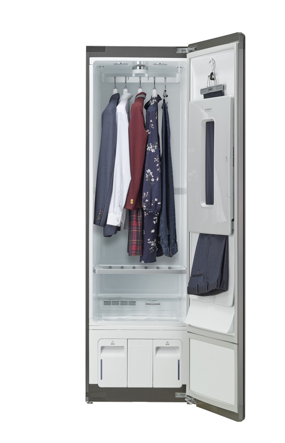 LG Expands Steam Closet Range With LG Styler Plus