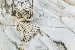 Neolith sintered stone in Calacatta Luxe.