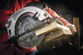 The 7 1/4-inch 24T blade by Spyder Products.