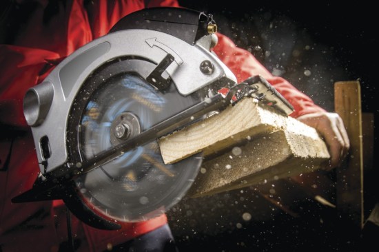 The 7 1/4-inch 24T blade by Spyder Products.