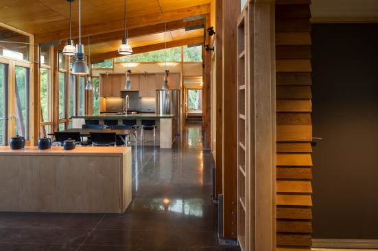 Edge+House