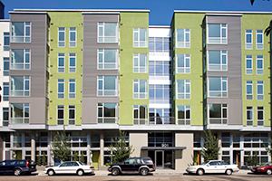 901 JEFFERSON  As opposed to many walkable developments, Oakland actually has too much retail storefront space. One of the challenges was making ground-floor residences private, light, and quiet.