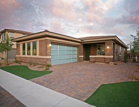 Unassuming but Effective&nbsp; Meritage Homes has built a net-zero–energy house in Gilbert Ariz. Its homes with energy-efficient features as standard have been drawing three times the customer traffic of local competitors.
