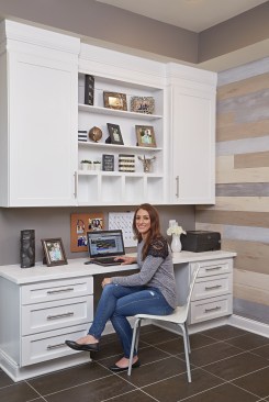 The Molfino home’s mudroom serves as both an organizational space for the family and as a pocket office for Alicia Molfino, complete with a built-in desk.