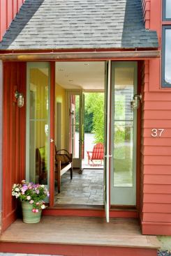 Wik Cottage