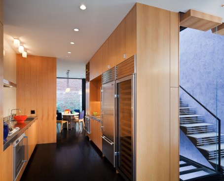 DC Townhouse by Robert Gurney Architect