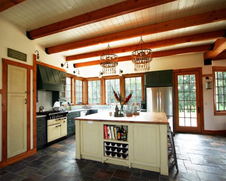 The 4000-square foot house is divided into smaller spaces, which make it big enough to encourage family gatherings, but intimate enough not to feel cavernous.