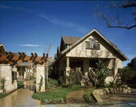 Laguna Court