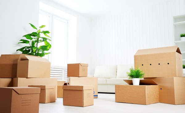 Some of the nation’s largest apartment owners and managers have signed contracts with Amazon for the Hub program, a fully automated locker system that gives residents access to package deliveries 24 hours a day.