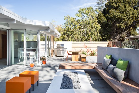 Truly Open Eichler House by Klopf Architecture
