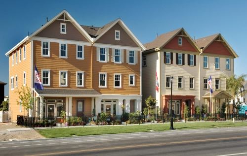 Seagate at Bayside William Lyon Homes Architect: KTGY Group Hercules, California