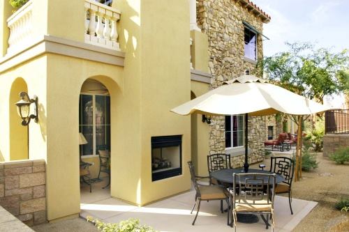 Brava Family DevelopmentArchitect: Knitter Associates Palm Desert, California