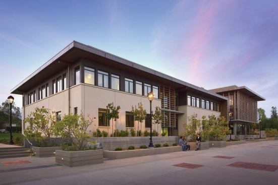 The exterior wall assembly of two sections of 3- and 5-inch-thick concrete thermally separated by 3 inches of Styrofoam insulation provides thermal mass to help regulate the building’s heat gain and loss.