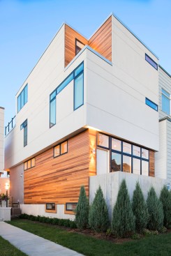 These urban single-family homes appeal to young professionals, empty nesters, and families.