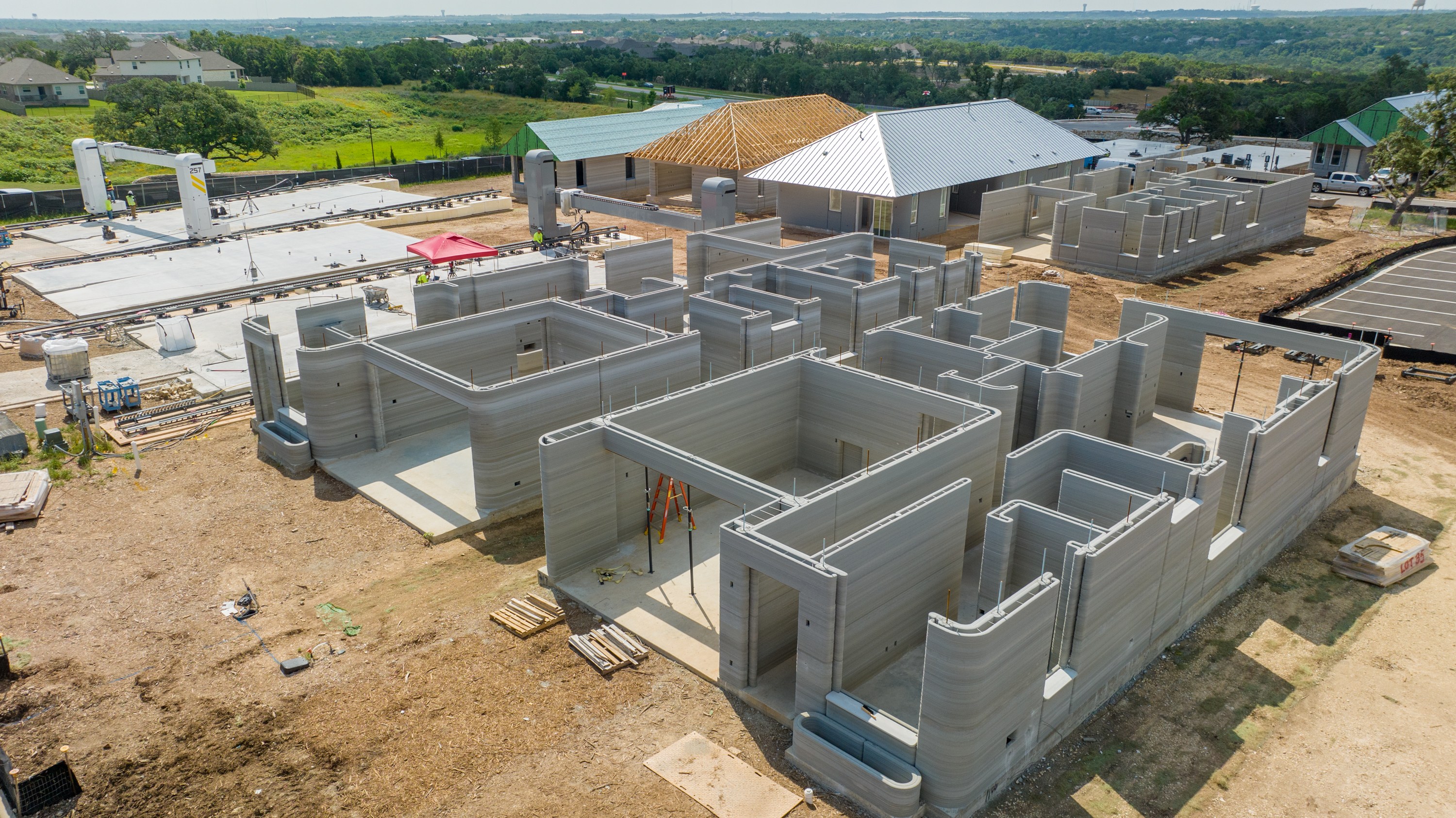 ‘A Fleet of Robots Building an Entire Community of Homes’