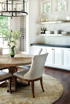 A mix of polished and rough-hewn finishes lend a feel that's a lived-in yet sophisticated. 