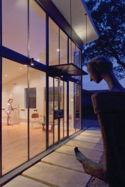 A skilled metal fabricator, general contractor Mitch Hammond made the custom steel framing for the studio window wall.

